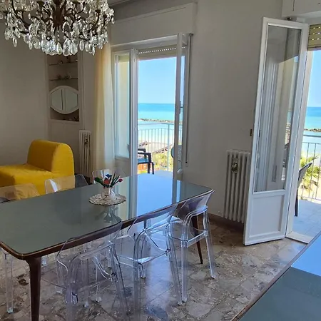 Sul Mare Via Colombo *